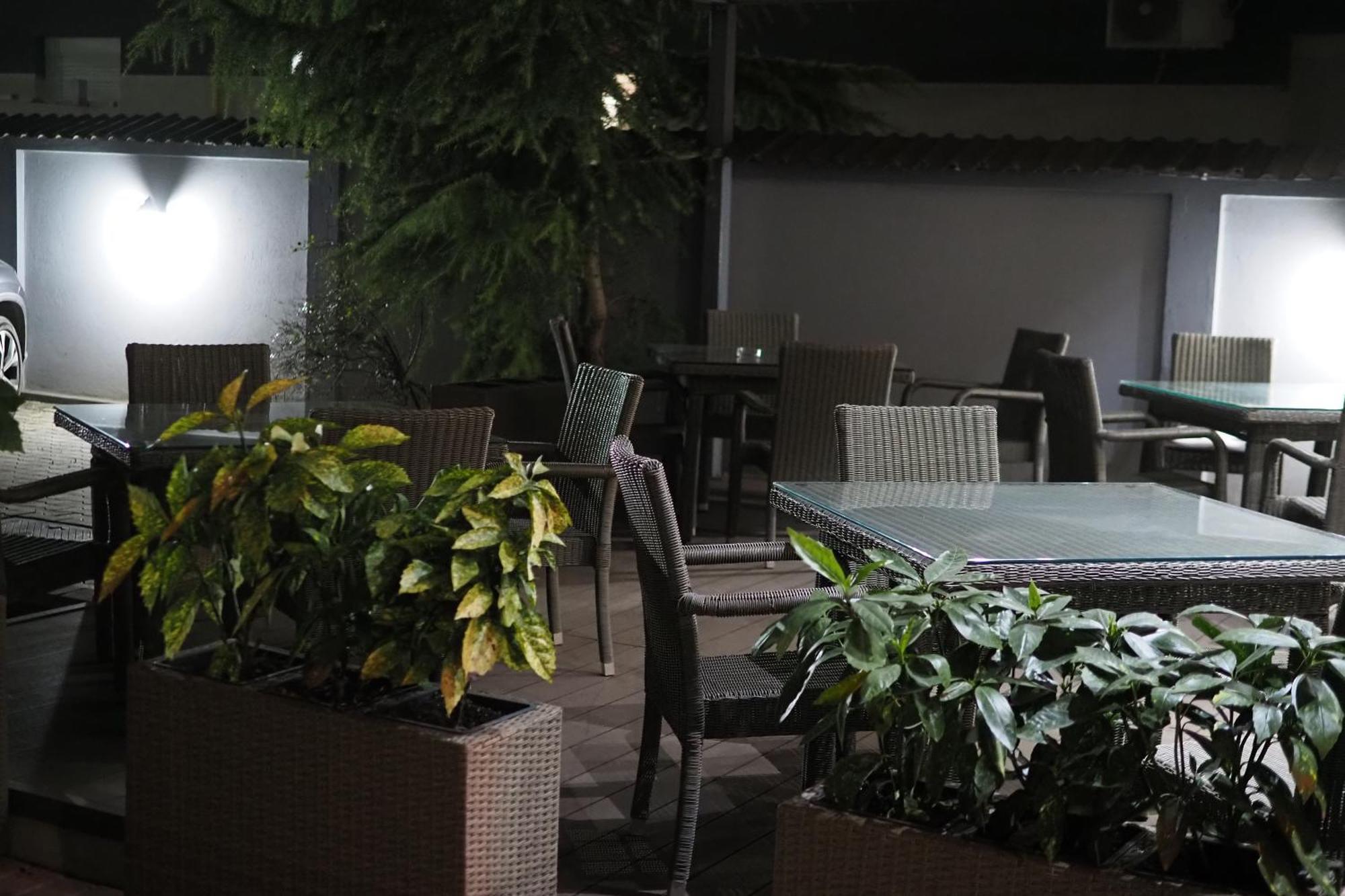 Apartment And Rooms In Club Indija Dış mekan fotoğraf